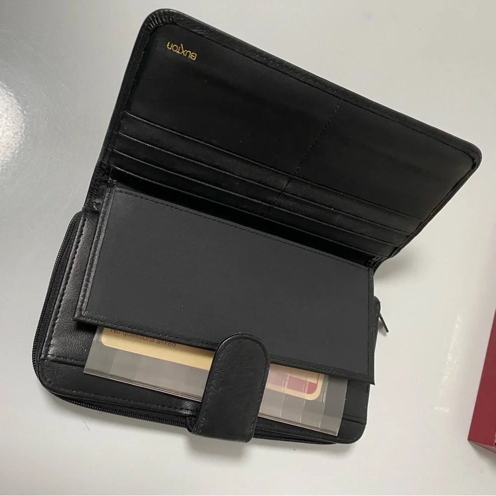 Buxton Black Leather Wallet Model 39 Ensemble Clutch
